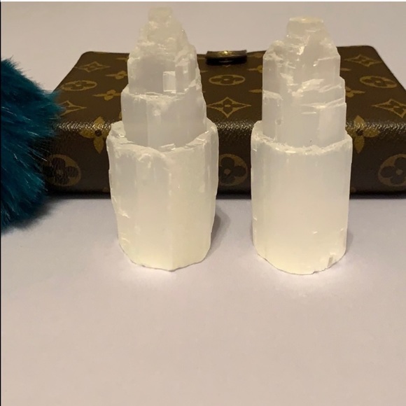 Large Selenite Tower. Brand New - Picture 3 of 5
